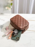 Mini Quilted Chain Square Bag - Image 3