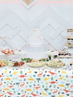 ⁦Dinosaur Print Tablecloth⁩ - الصورة ⁦3⁩